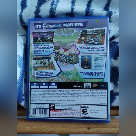 PS4 game bundle - Picture 4 of 10